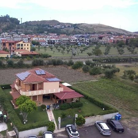 Bed&Breakfast La Villetta Botricello Exterior foto