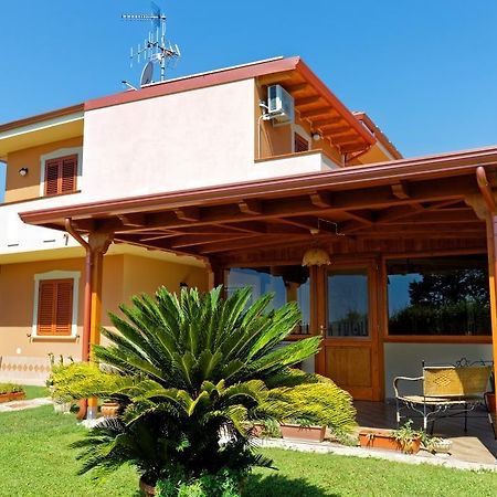 Bed&Breakfast La Villetta Botricello Exterior foto